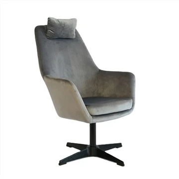 Geschickter Stoffsessel mit 4 Sternbeinen