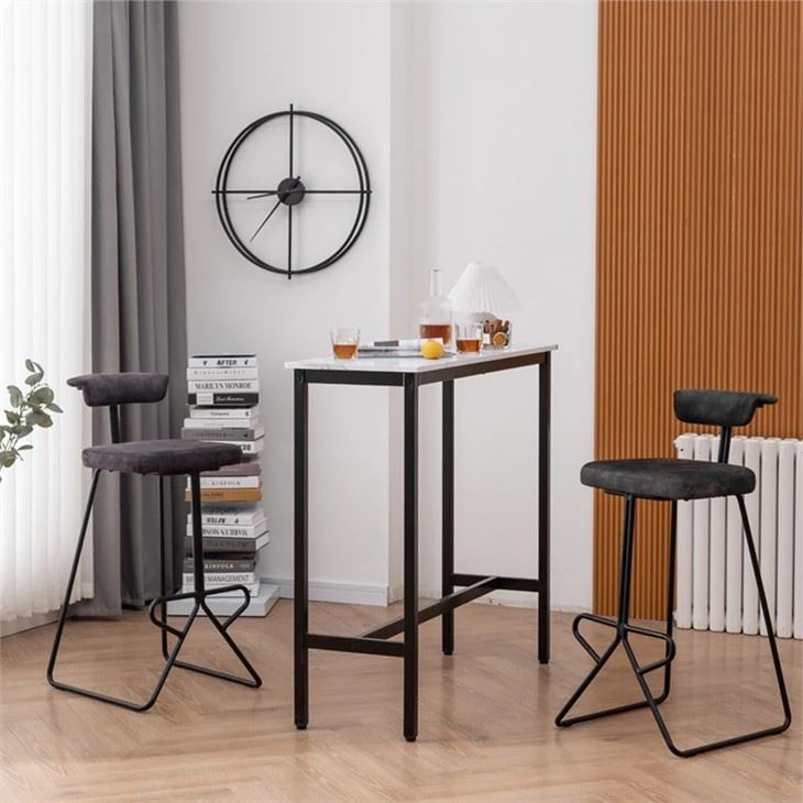 Barhocker mit Stoff bespannen
